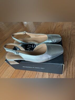 Naturalizer Metallic Silver Jayla Slingback